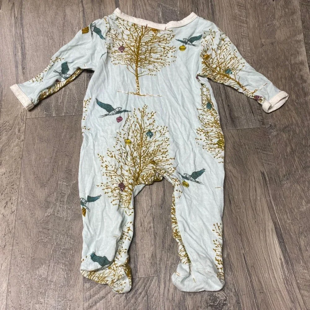 Milk Barn one piece baby romper footed‎ snap Christmas ornament holiday 0-3 girl